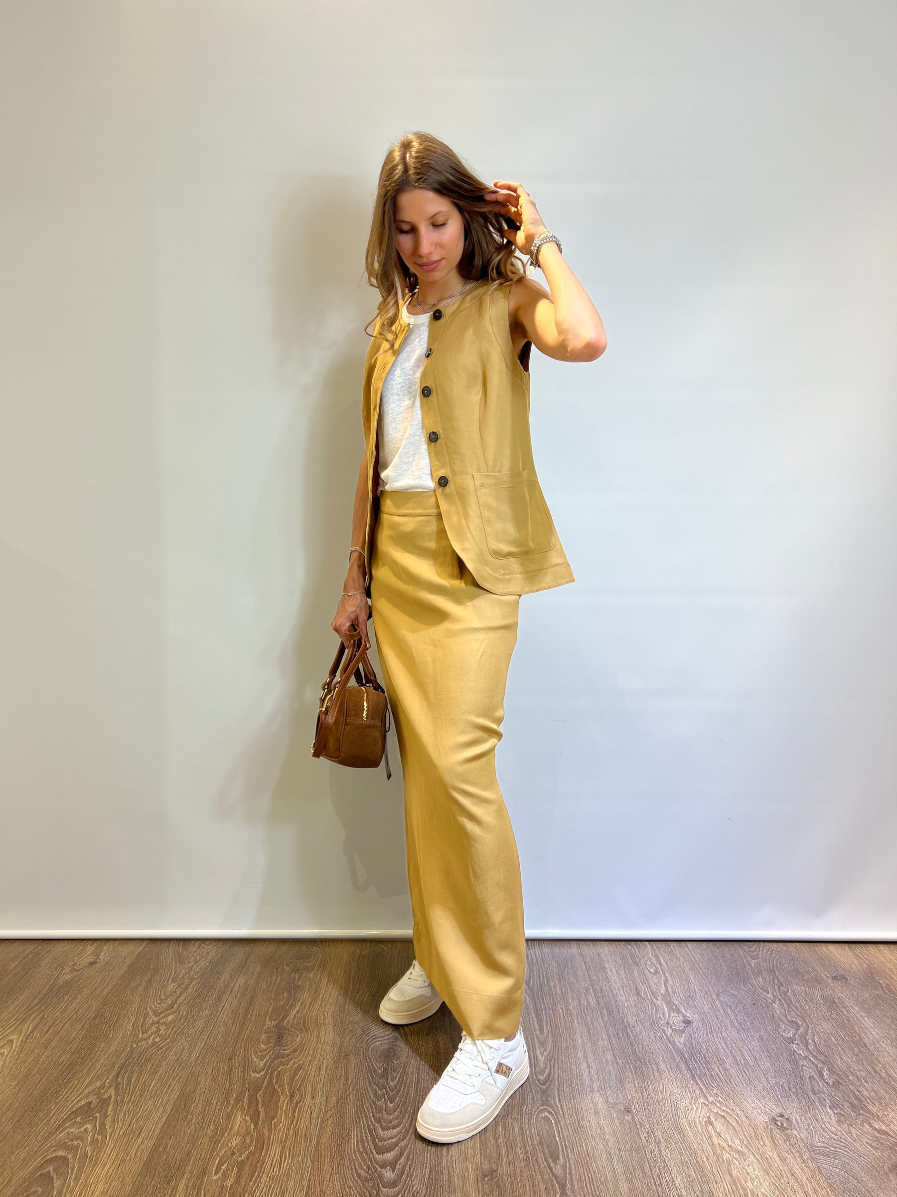 Completo gonna lunga gilet