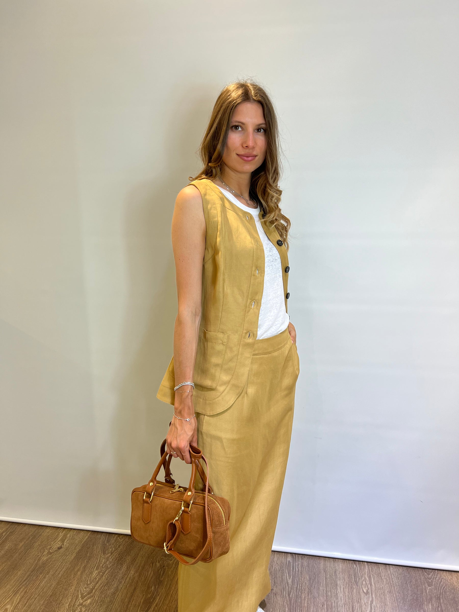 Completo gonna lunga gilet