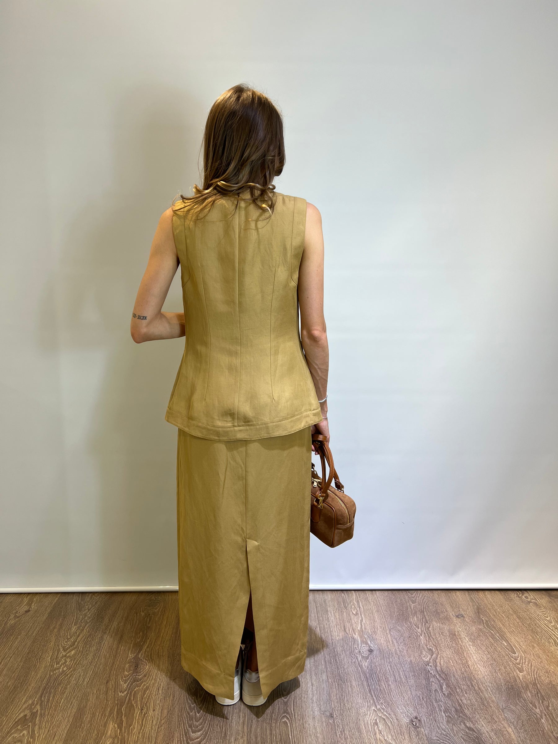 Completo gonna lunga gilet
