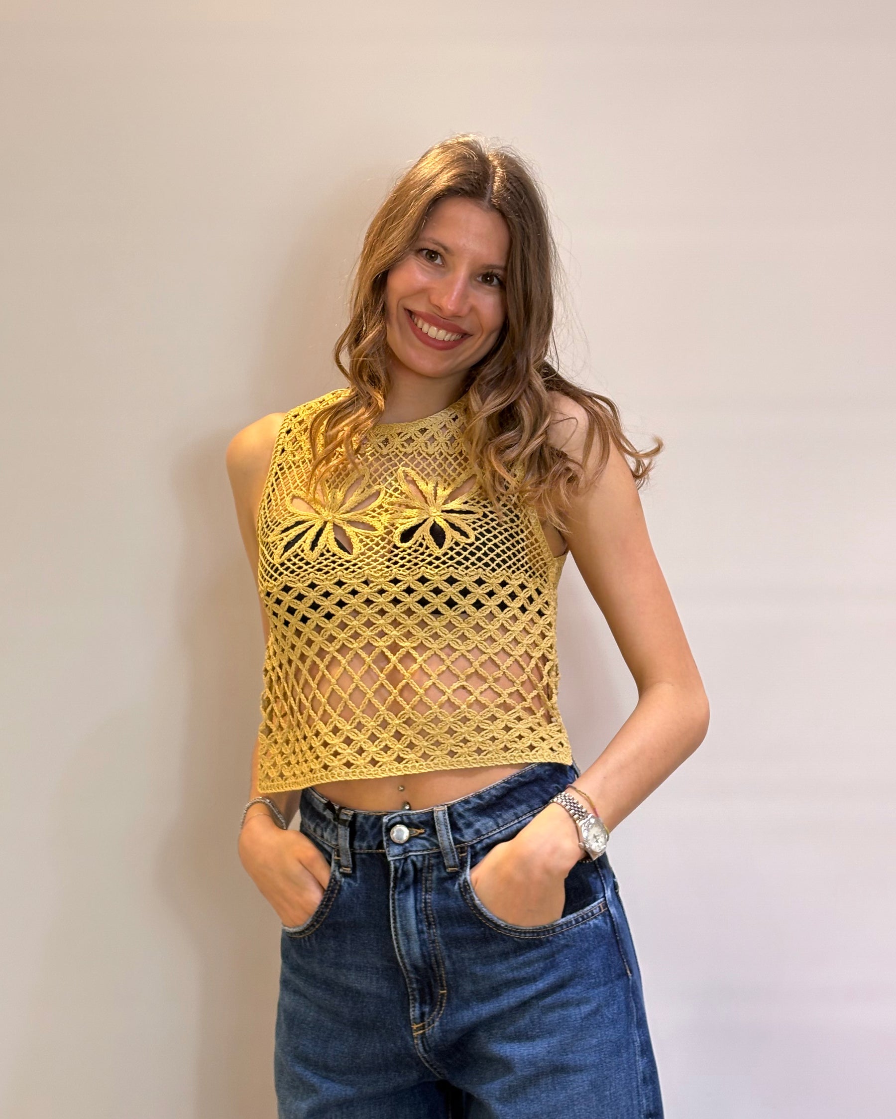 Top senza maniche crochet traforato