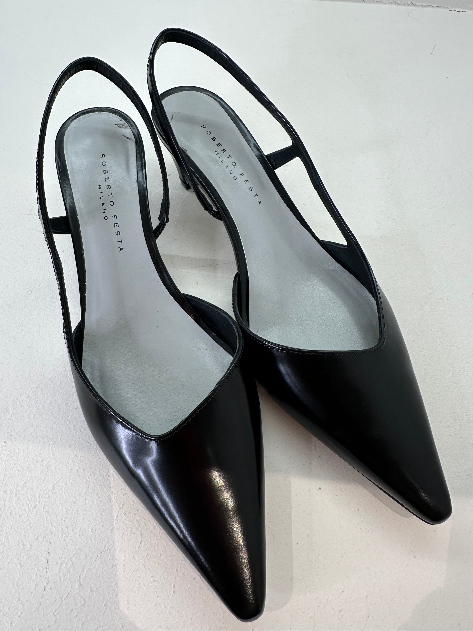 Slingback a punta