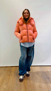 Piumino corto con cappuccio Violanti