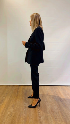 Completo gessato Jucca