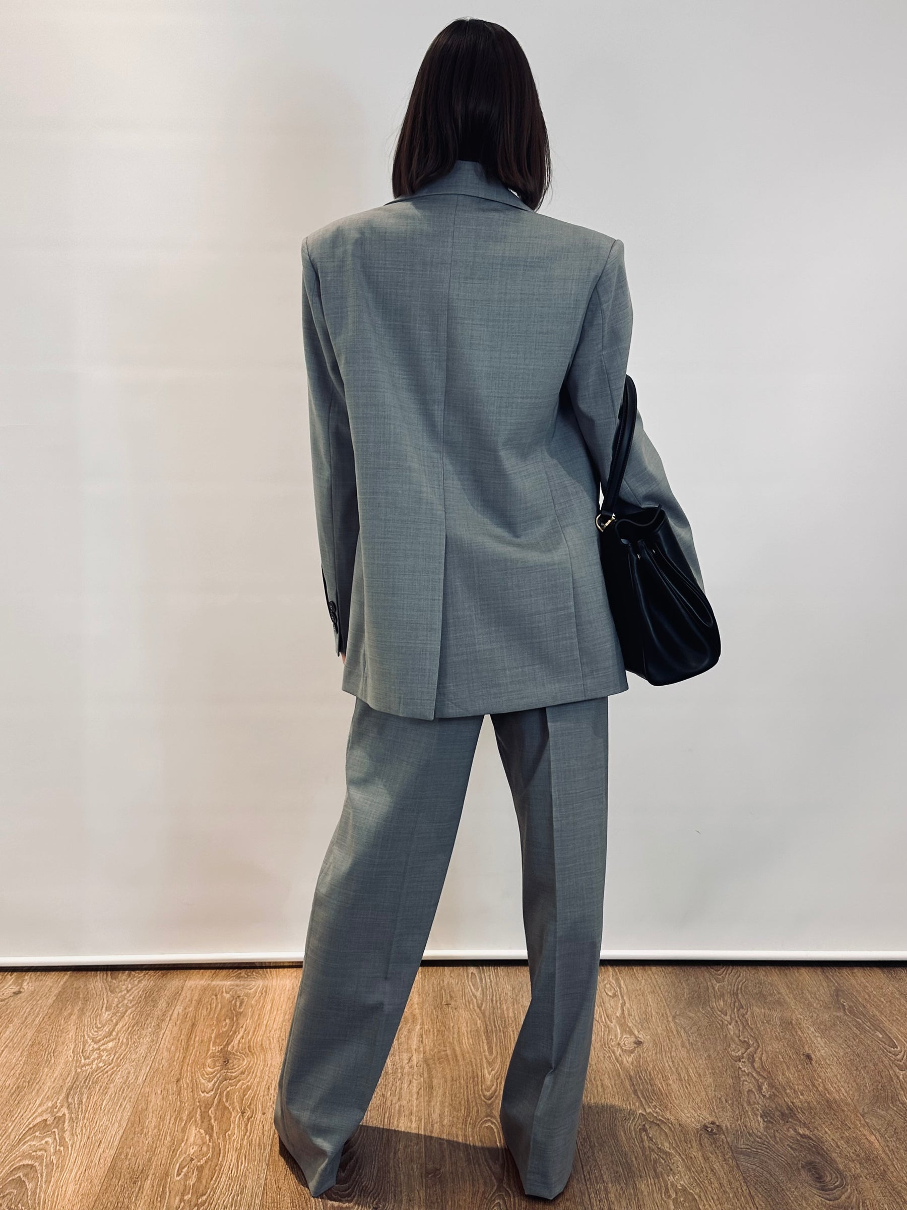 Completo giacca e pantalone