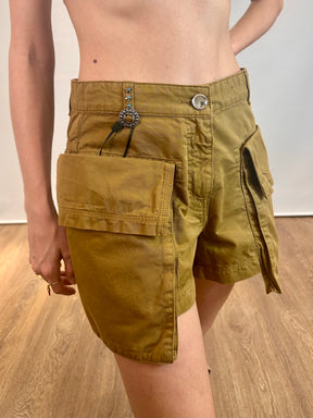 Short tasconato