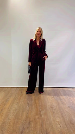 Completo in velluto Tensione in