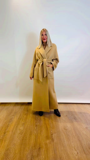 Cappotto modello vestaglia Tagliatore